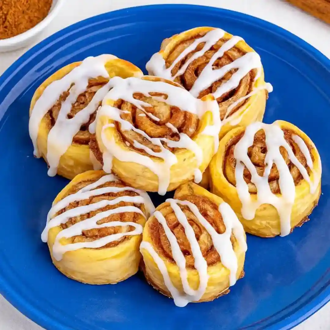 pie dough cinnamon rolls